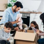 Família de mudança, mostrando tudo que você precisa saber sobre mudança residencial.